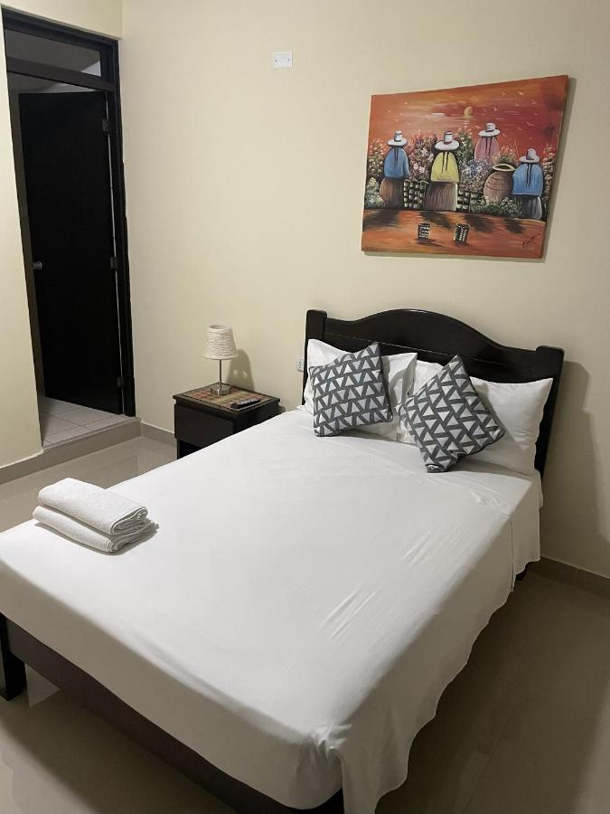 Hotel Calmelia 피우라 외부 사진