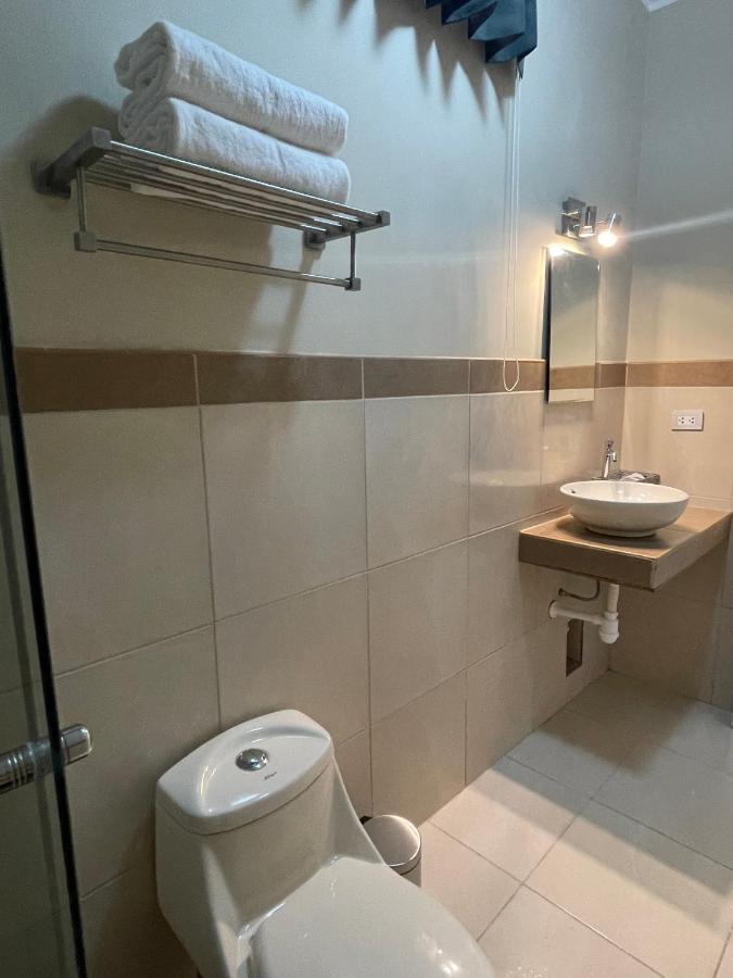 Hotel Calmelia 피우라 외부 사진